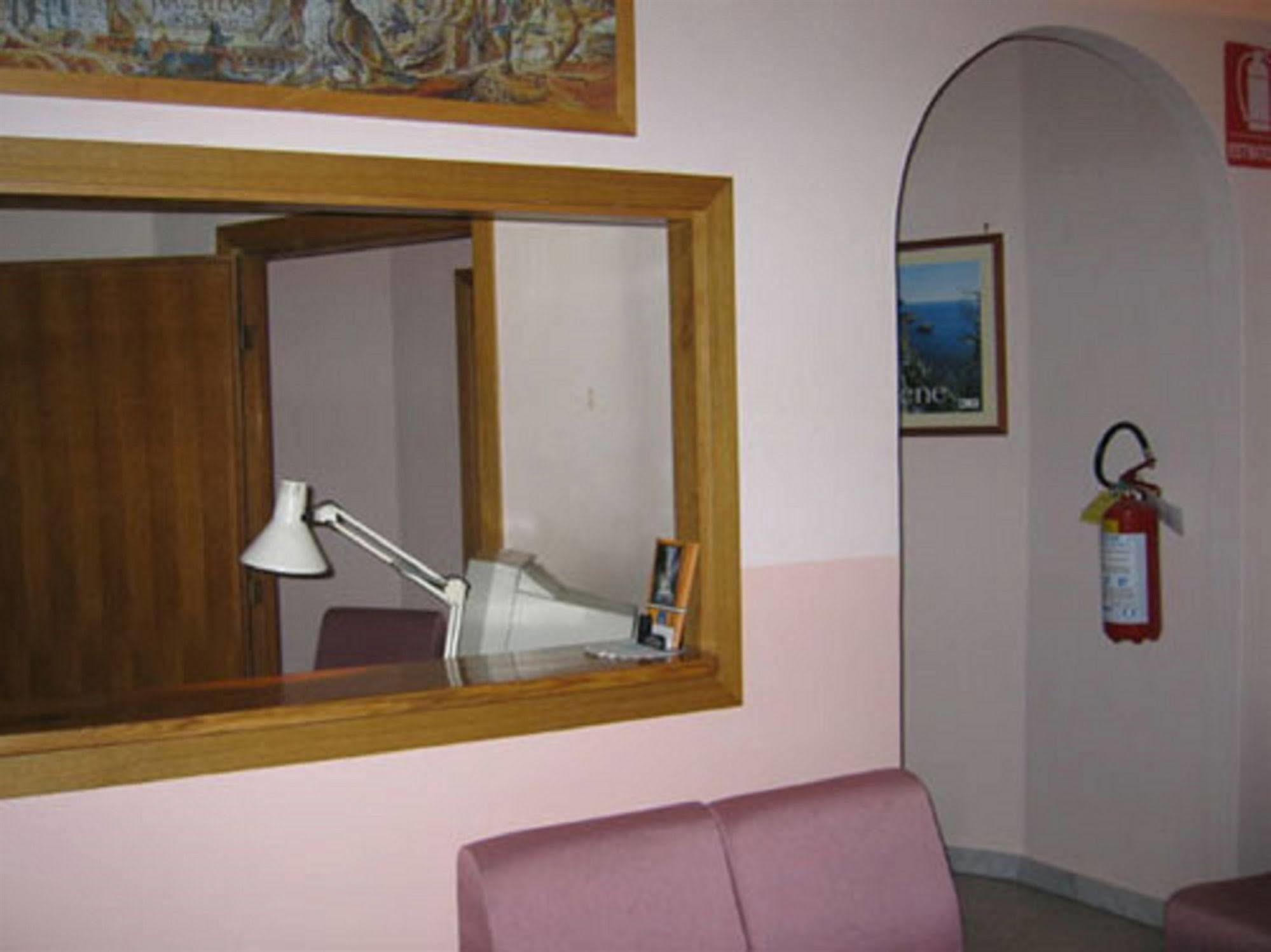 Albergo Bellavista Латина Екстер'єр фото